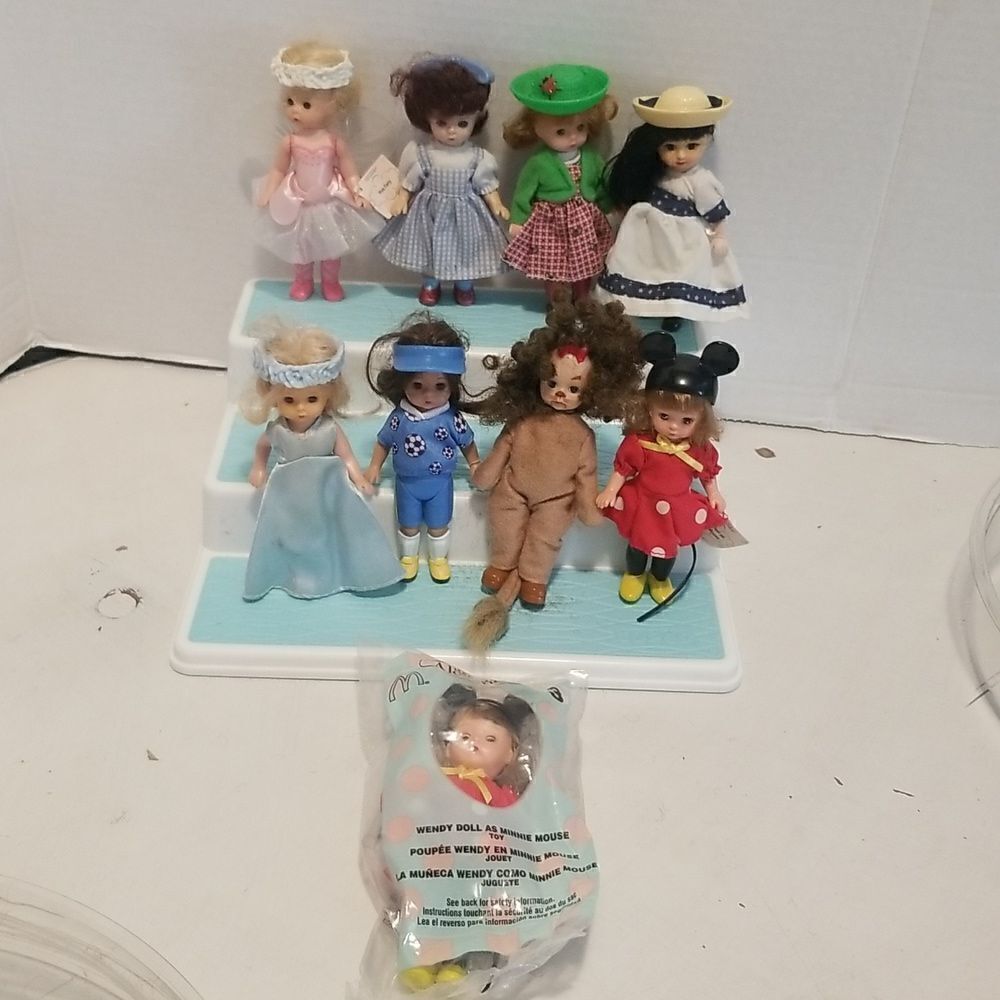 MADAME ALEXANDER MINIATURE HAPPY MEAL TOYS 2004